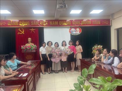 Trường Tiểu học Hoàng Diệu đón đồng chí Phó Hiệu trưởng Phạm Khánh Tuyết về công tác tại trường
