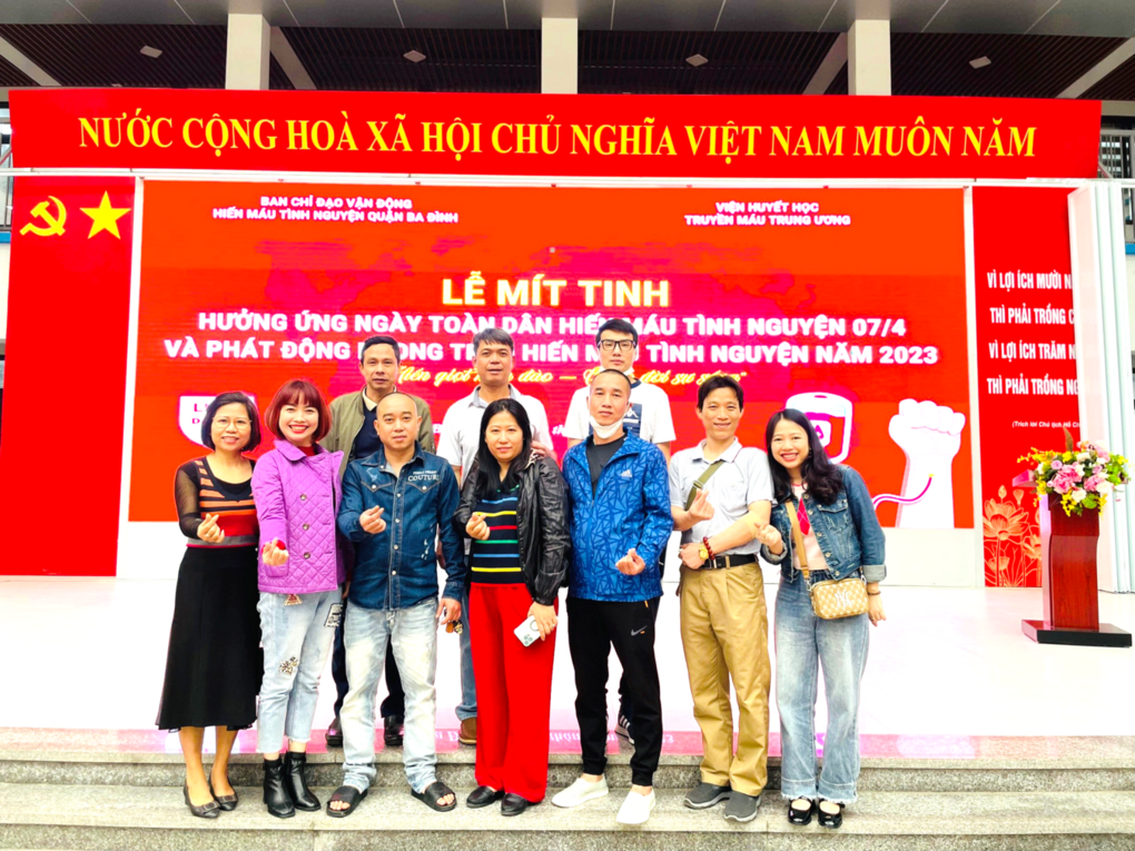 Công đoàn viên trường TH Hoàng Diệu tích cực tham gia Ngày hội Hiến máu tình nguyện quận Ba Đình năm 2023