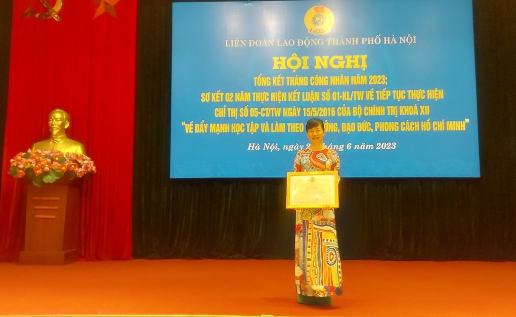 Trường TH Hoàng Diệu tham dự Hội nghị Tổng kết tháng công nhân năm 2023 và Sơ kết 02 năm thực hiện "đẩy mạnh học tập và làm theo tư tưởng, đạo đức, phong cách Hồ Chí Minh"